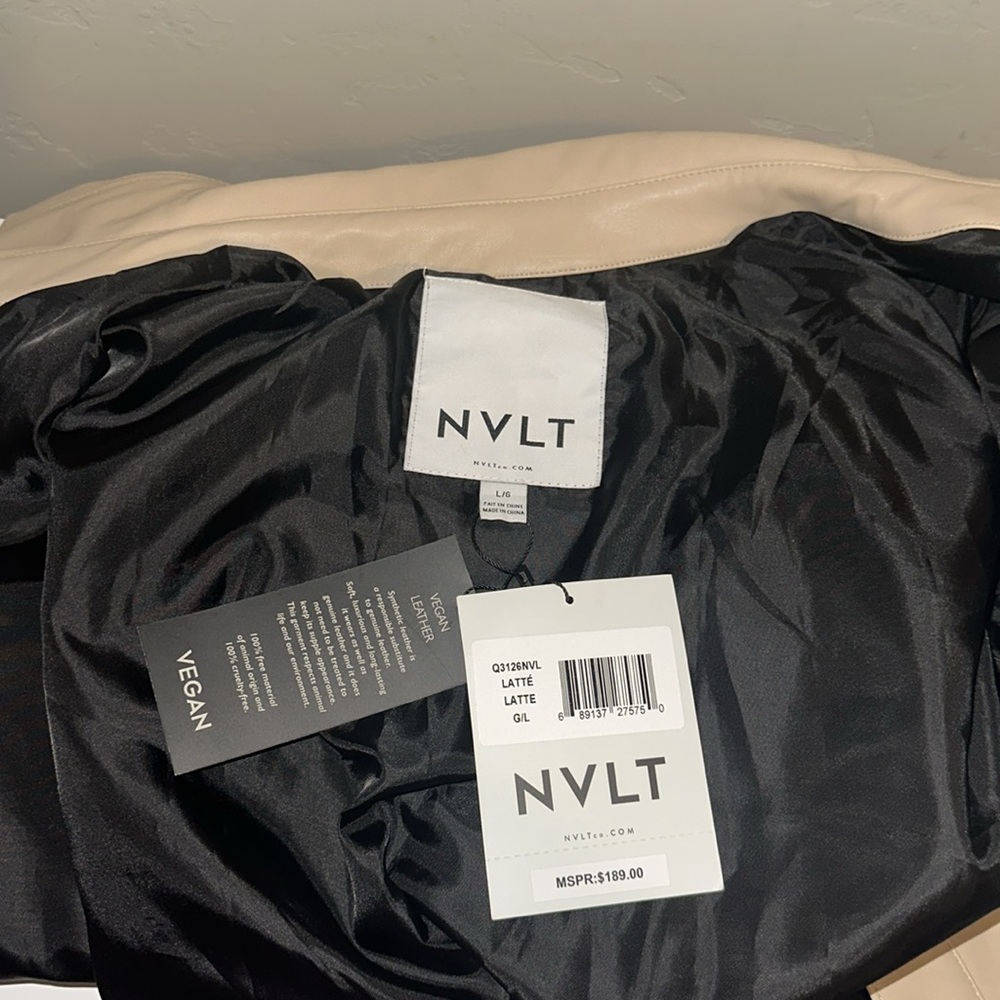 NVLT Vegan Leather Latte Women's Cream Belted Jacket New With Tags $189 MSRP L - Picture 6 of 8
